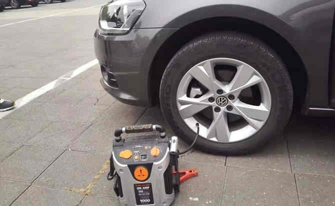 乐亭汽车搭电案例
